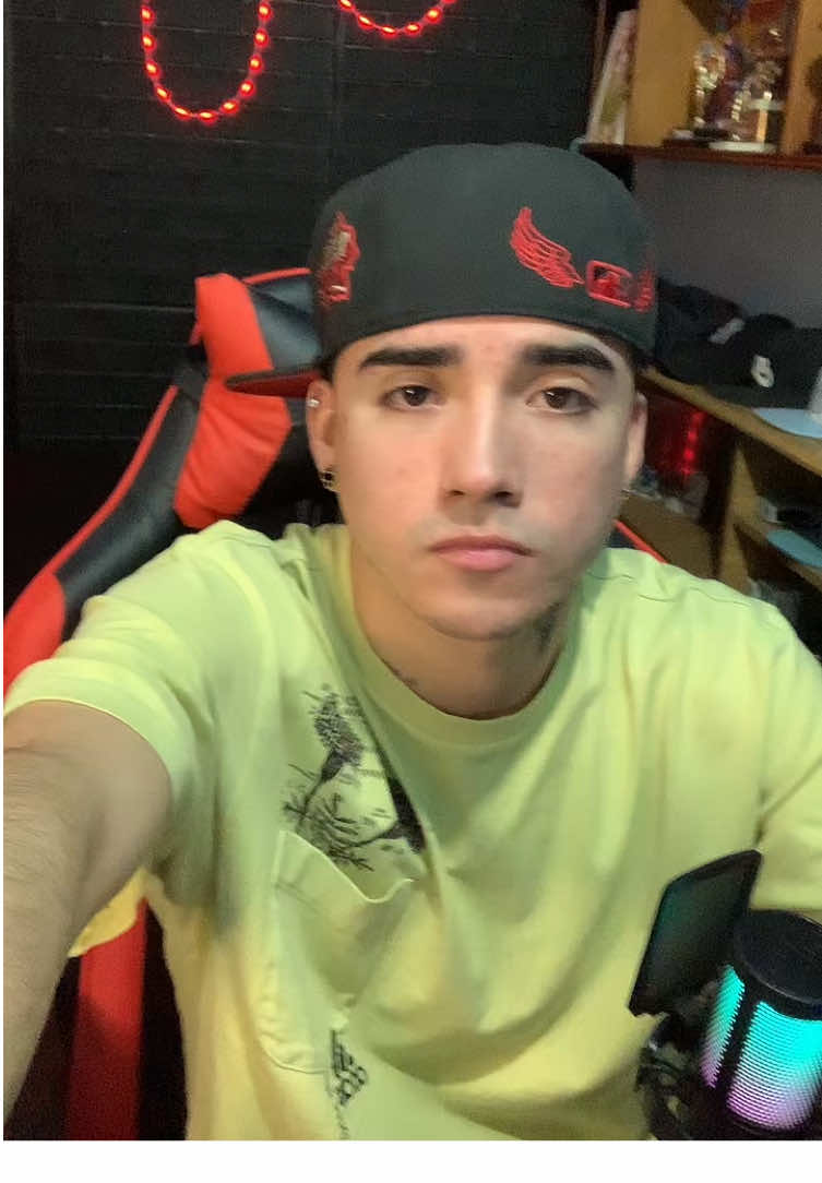 #kick #streamer https://kick.com/equis-valentin