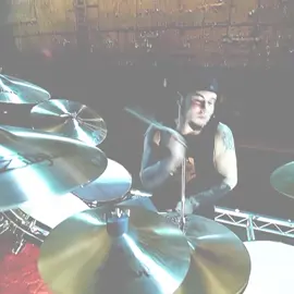 :: srry guys for the rare videos 😕 . . . . . #numetal #music #xyzcba #fyp #limpbizkit 