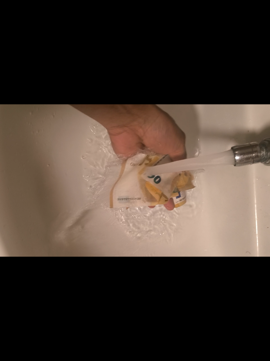 খাওয়া নাই এগুলার খাওয়া নাই#alhumdulillah #tiktok_italy🇮🇹🇪🇺 #foruyou #ইতালি🇮🇹@Mim 🌸💮 