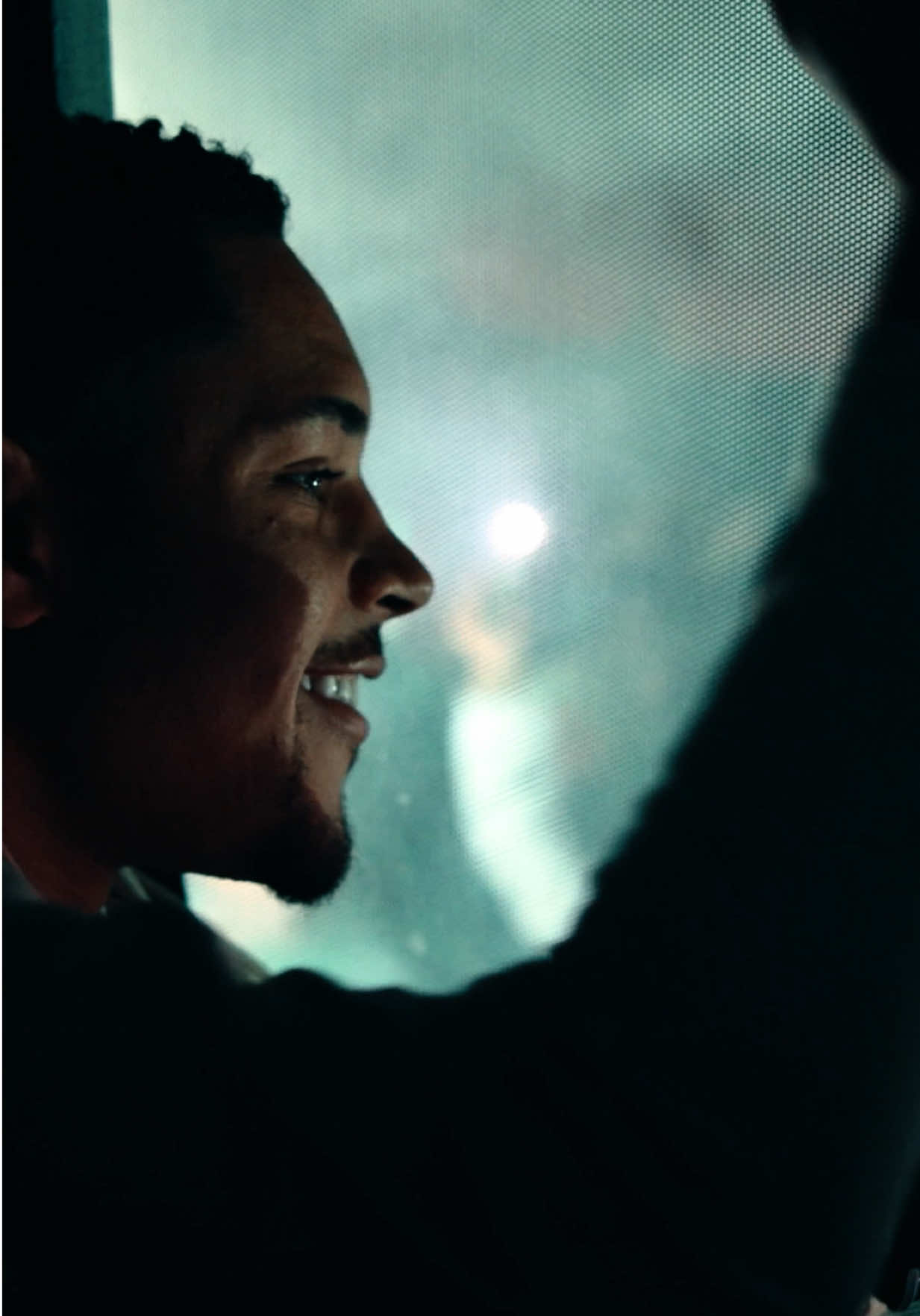 Reação do meu elenco com a festa da torcida que canta e vibra! 🤩💚  Assista ao vídeo completo na TV Palmeiras Sportingbet. #TikTokEsportes #Palmeiras 