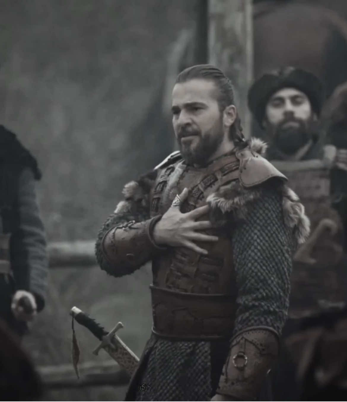 اطلق ثنينن🥺#ertugrul #تورغوت #ارطغرل #viral #fyp 