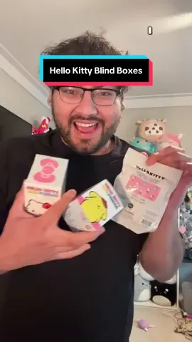 Was gifted these three Hello Kitty blind boxes and I thought why not unboxing them for yall! So enjoy! 😊 #hellokitty #sanrio #cinnamonroll #blindbags #blindboxes 