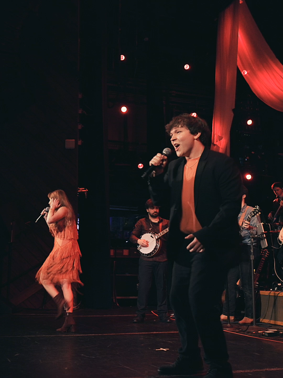 When a breakup song from 1977 still ruins you in 2025 Berklee x Fleetwood Mac = magic! Featuring Yael Danon and Mikey Mousaw, arranged by Tom Maor.