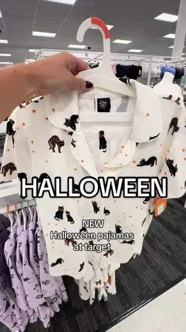 These are so cute, how am I supposed to just leave these in the store?! @target #targetfinds #targethalloween #targethaul #newattarget 