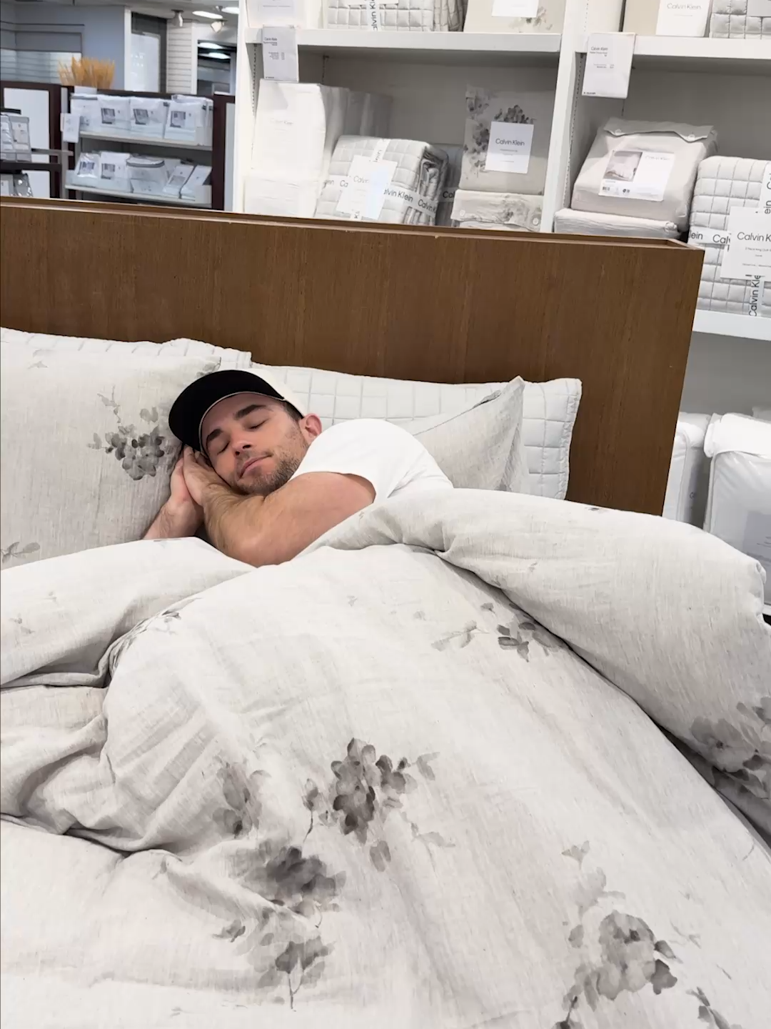Can You Take A Nap In A Mattress Store?