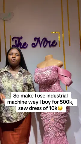 Are you whining me?🤣😅 #thenire #tailorscontent #fashiondesignerinabeokuta #fashiontiktok #styleinspiration 