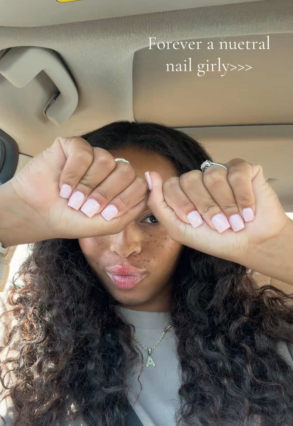 Lmk if you want the color combo!!! #cleangirlnails #nuetralnails #girlythings #cleangirlaesthetic #beautycontentcreator 