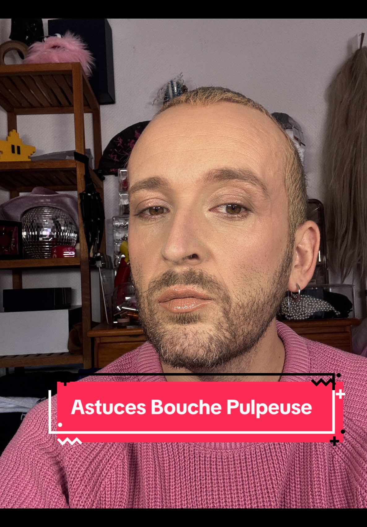 Astuce pour avoir des lèvre plus pulpeuse avec ton gloss. @Haus Labs @NYX COSMETICS FRANCE @maccosmetics #makeuphack #gloss #astuces #makeupartists 