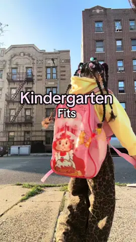 Kindergarten fits my baby girl threw on #nycmom #monicacristina #kindergartenmom #girlschooloutfit #kidsfitcheck 