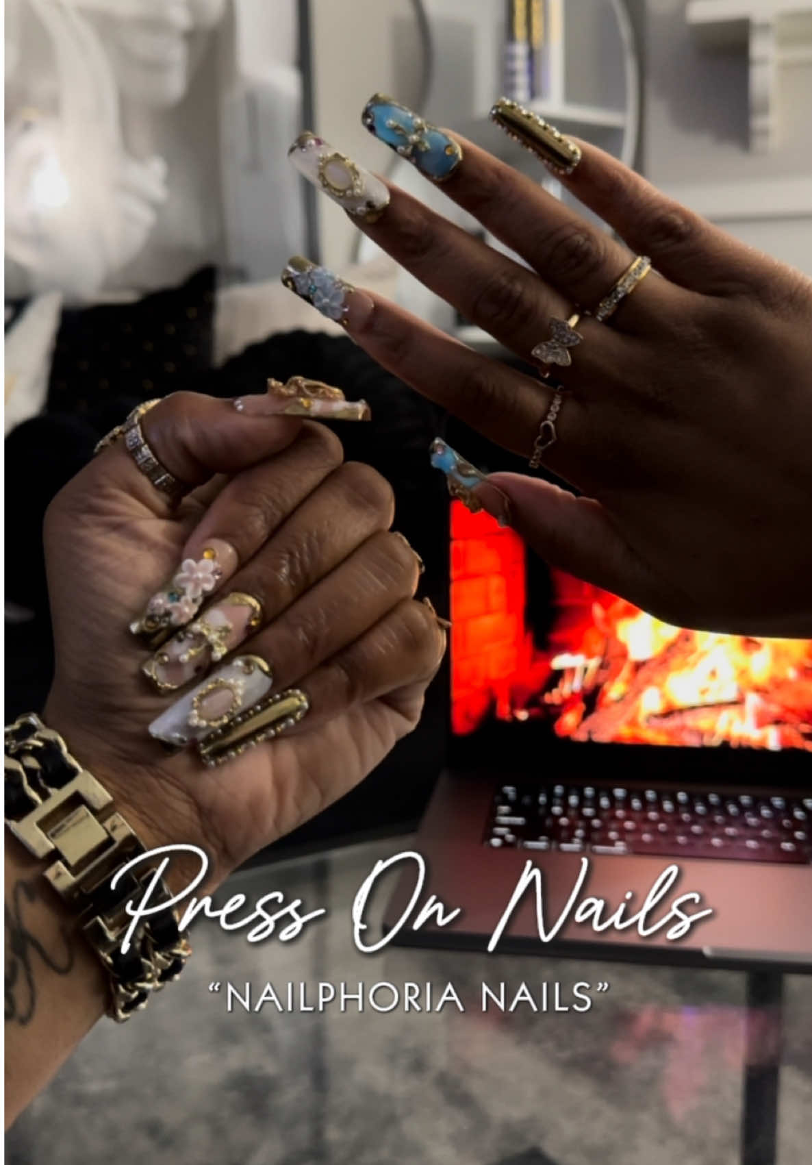 comment below if you love some press onsss 🫦💗🩰🎀🫧🫧🫧 im a press on girly when i need to be , i love to sit down & get em done but every once in a while i do my own set or throw on some press onsss !!! 