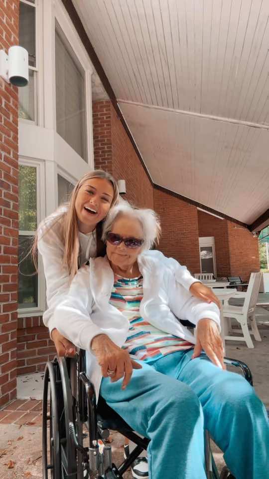 one of the last videos i have with her 🪽❤️ i can’t let this draft go so i wanted to post this. i miss you so much mommom, i hope you’re flying high my angel 😇