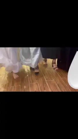 لـما الگرديـات يـنزلو عـا دبكـه انتـي حـطي گـرسي وتـفرجي🔥😌📿.