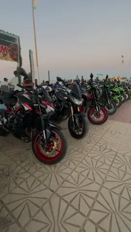 #moto #kawasaki #suzuki #timax #plage #andalouse #oran #tiktok #fvp 