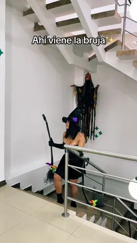 Las mejores brujas 🧙🏼‍♀️🤎 #disfraces #halloween #cuenca #viral 