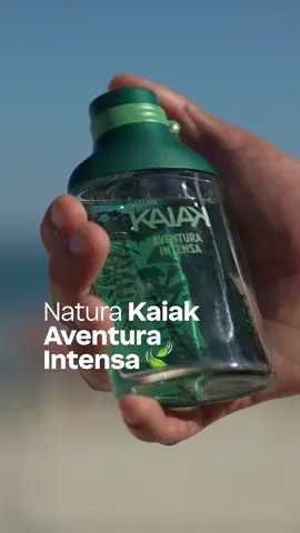 Tá sabendo? A nova fragrância do @italotferreira é Kaiak Aventura Intensa: um convite para viver sua aventura mais marcante. Sinta a potência do frescor intenso de uma cachoeira com Kaiak Aventura Intensa. 💚 Você encontra Natura com uma consultora, na loja ou no site.