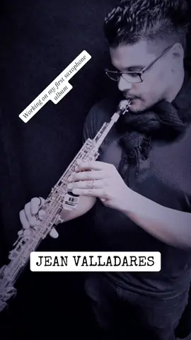 PEOPLE DONT KNOW I PLAY LIKE THIS? My first saxophone album coming soon! 