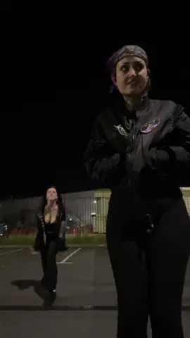 Send it where ?  @Mia pee pee 