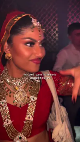 for the craic jssstttttt #indian #southasian #desi #irish #clerb 