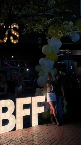 The best time💛👯‍♀️ @Bumble BFF #bff #bumblebff #findyourpeople
