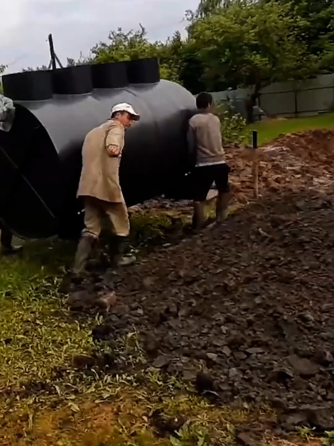 POV: your boss sounds like a Bond Villain... 😩 🤣  #workfail #construction #constructionfail #constructionworker #russia #propertydamage #epicfails #fail