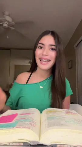 how you can understand the bible WITHOUT going to chatgpt 😏 #fentysuperbrandday #biblestudy #godlovesyou #christiangirl #proverbs31woman 