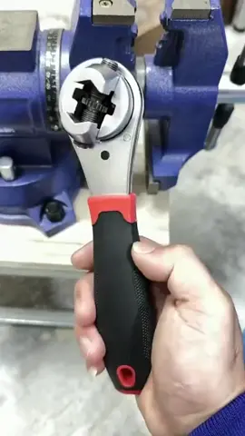 Wholesale Exporter Machinery & Gadgets  #中国加油 #wholesale #gadgetloverz #machinary #gadgettoolz  