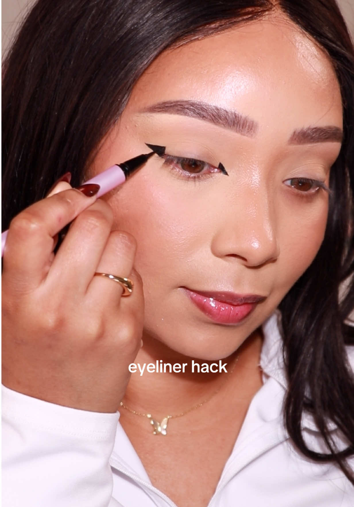 halo eyeliner hack #makeup #Eyeliner #toofaced #makeuptutorial 