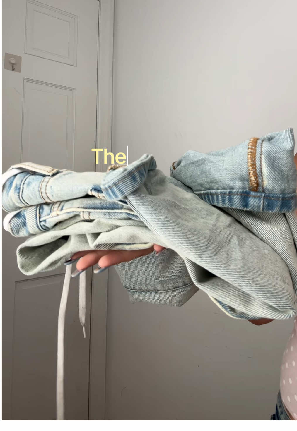 A very basic fit @hollister #hollisterpartner #stylewithme #realatable #fyp #OOTD 