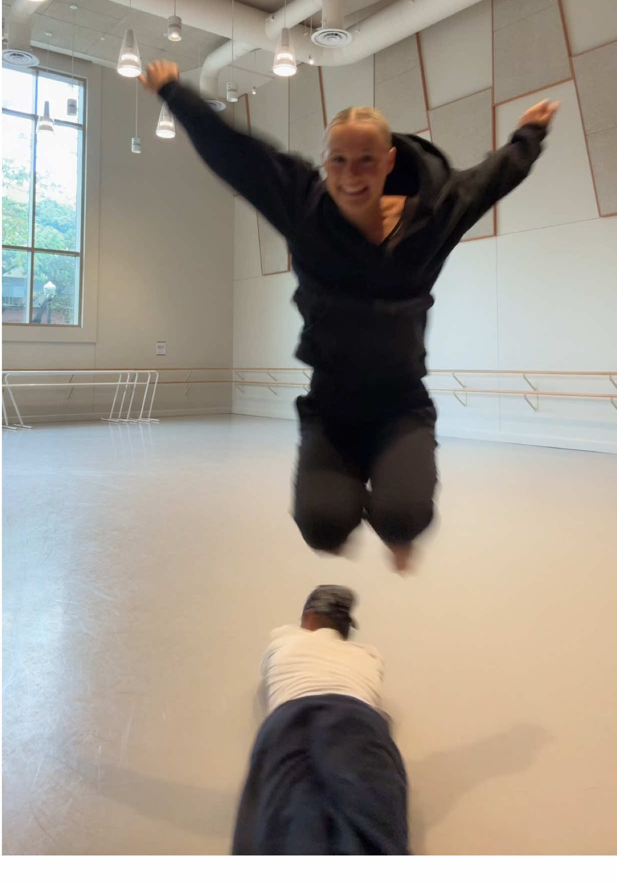 our warmup before ballet this morning @Christian #usc #college #freshman 