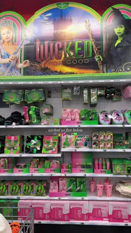 TELL THEM HOW I'M DEFYING GRAVITY!!! 🧹💚🪄🫧💖🎀 Okay yes it's an obsession but omg @Five Below @Wicked: For Good #fyp #wicked #elphaba #glinda #fivebelow 