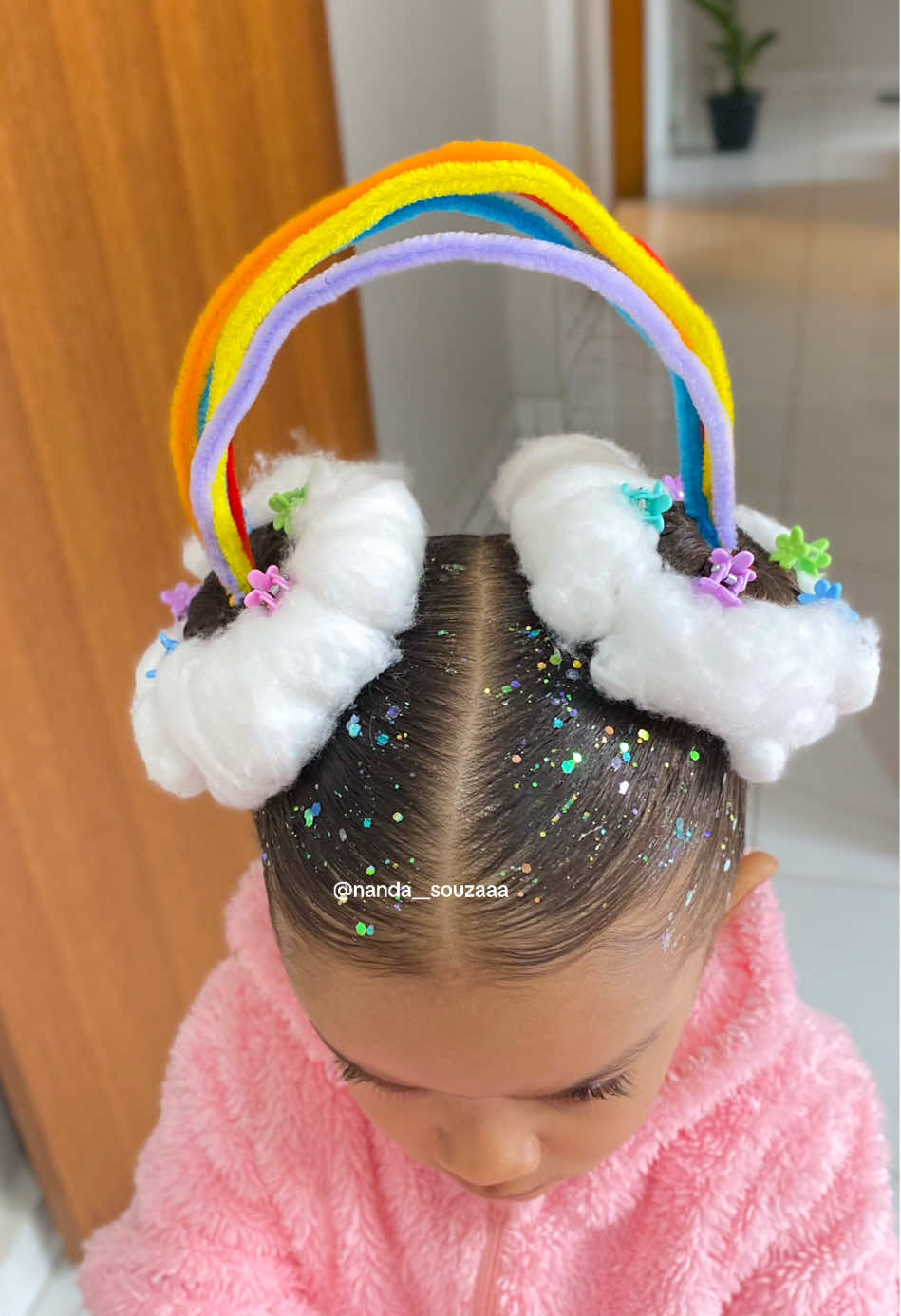 Inspiração cabelo maluco💖🌈👧🏻 #cabelomaluco #penteadomaluco #penteado 