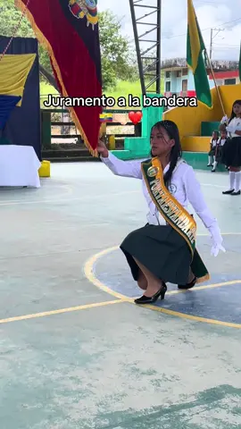 Q se haga viral 🥹🇪🇨por primera vez q e visto un verdadero juramento a la bandera del Ecuador 🇪🇨 #paratii  #fypシ゚ #ecuador🇪🇨  