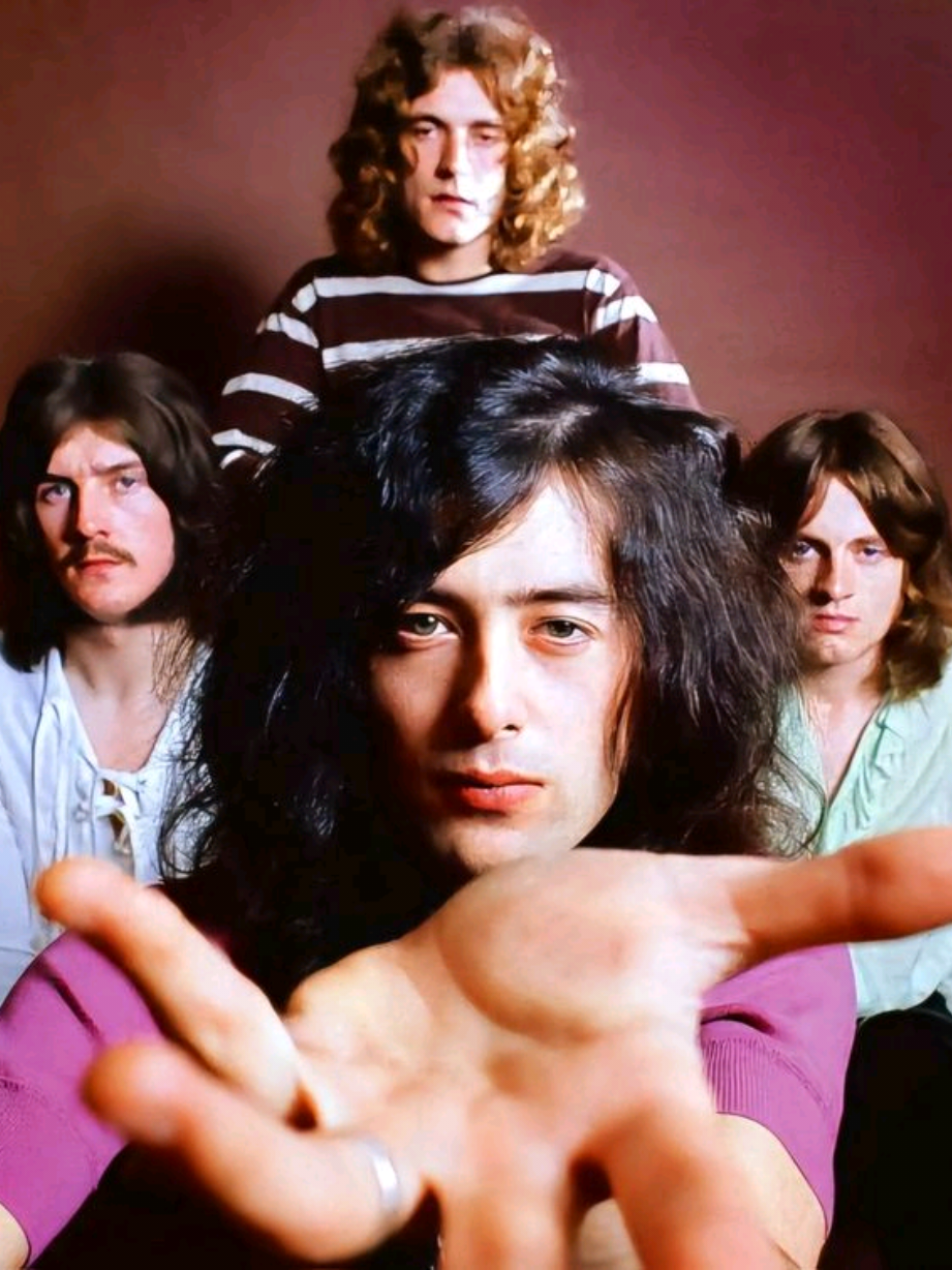 Una de mis favoritas de Led Zeppelin All My Love dedicada a su hijo. #ledzeppelin  #JimmyPage #RobertPlant #JohnPaulJones #johnbonham 