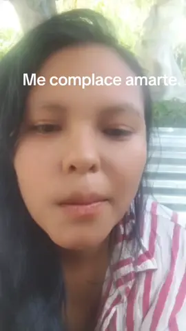 Me complace amarte. 