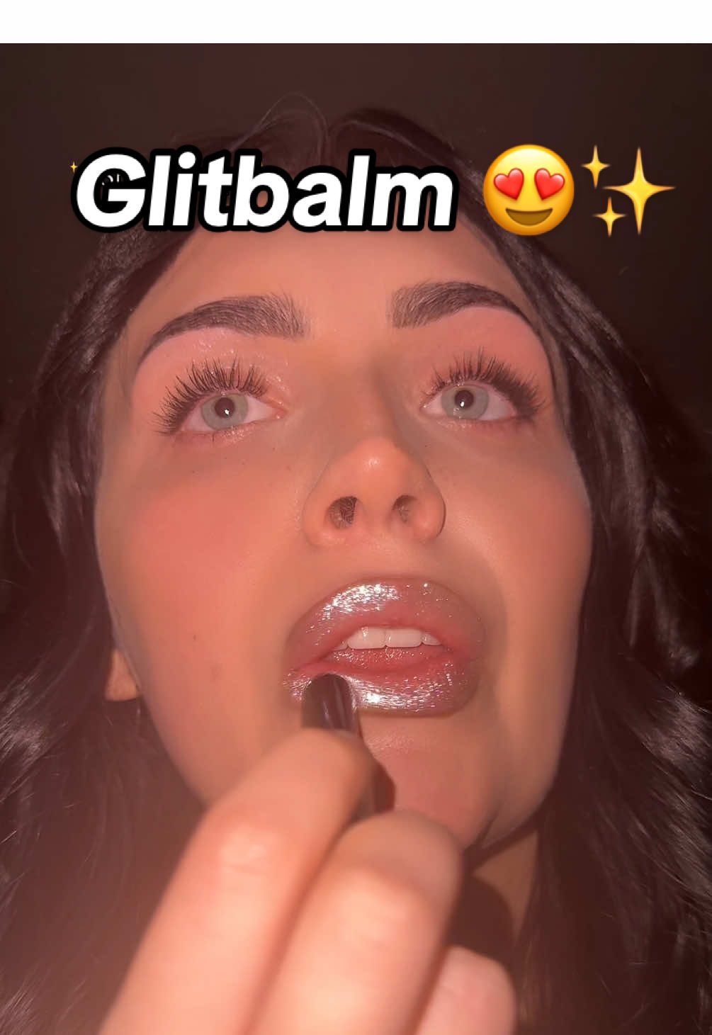 @GetStonned glitbalm in the new shade drip #glitbalm #glittermakeup #lipbalmaddict #lipbalm #lifeinfullglow 
