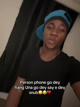 Me wey dey use XR make I Dey reply your 16 so fast😭😒💔#fyp#honey_drop_0#viral#memestiktok#phone 