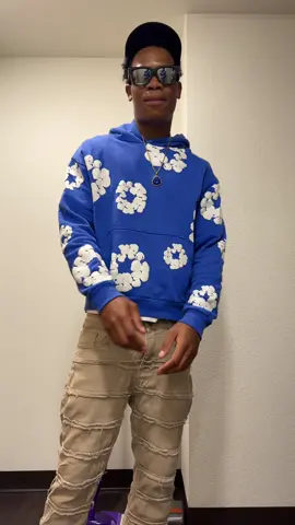 Who can I buy flowers for? #fypシ #foryoupage #wockst★rz 