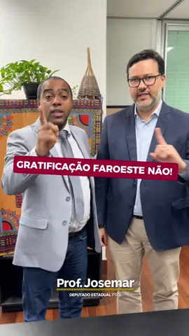 🚨 Gratificação Faroeste é um incentivo à execução, não à segurança! Gravei esse vídeo junto com o advogado e militante de direitos humanos Ítalo Pires para denunciar o absurdo dessa política que paga bônus por confrontos e mortes. Essa lógica não traz segurança: ela aprofunda o racismo estrutural e transforma jovens negros das periferias em alvos ainda maiores. São vidas ceifadas, famílias destruídas e comunidades marcadas pela dor. Segurança pública de verdade se faz com inteligência, investigação, educação, oportunidade e valorização dos profissionais não com bonificação por sangue. ✊🏿 #GratificaçãoFaroesteNão 