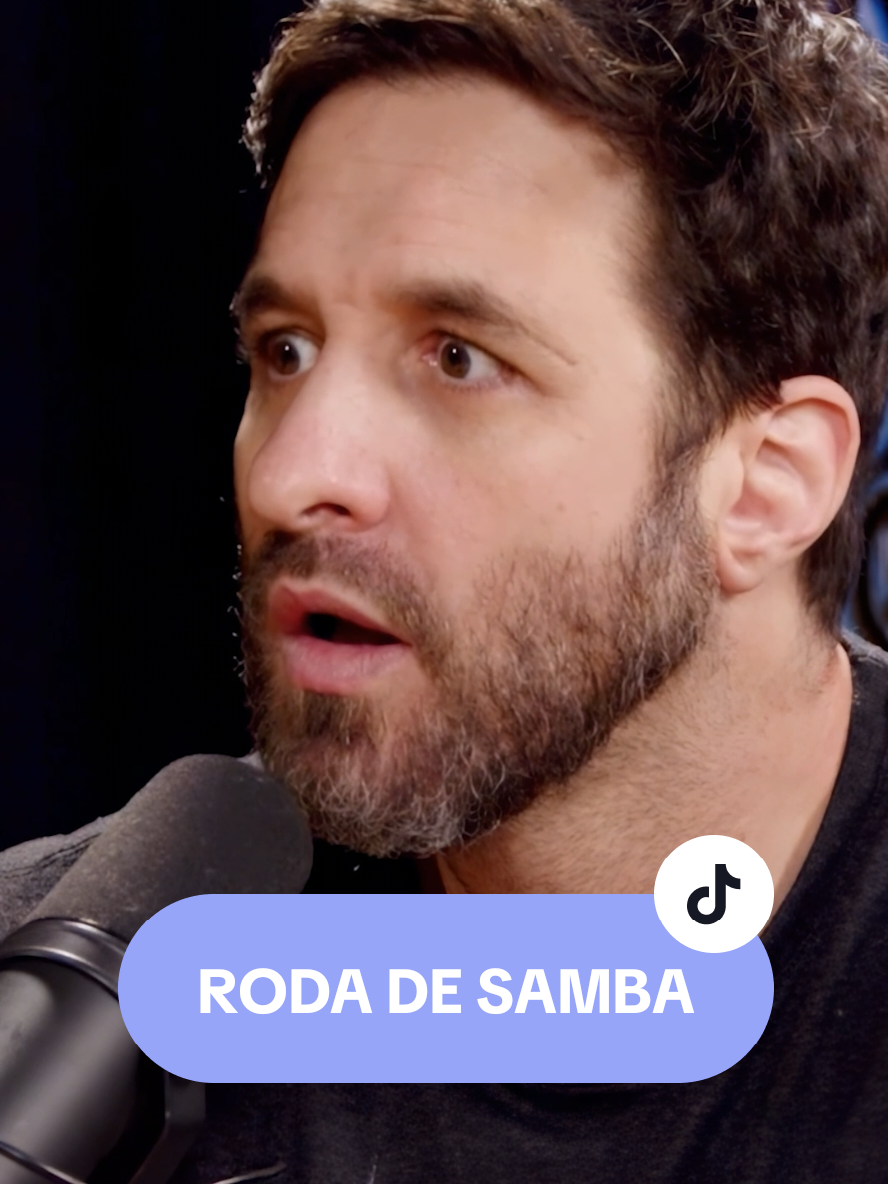 Não tem lugar que não possa rolar uma roda de samba! #standupcomedy #entrevista #comedia 