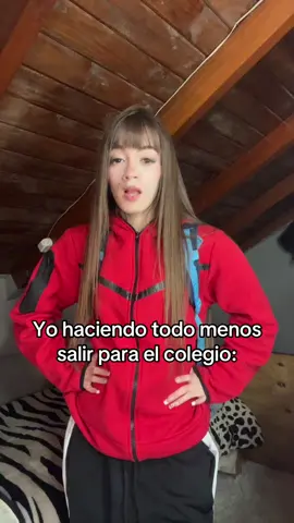 Ig: @morenafrutos__ dios tengo que devolver esta campera q no es mia #humor #colegio #viral #paratiiiiiiiiiiiiiiiiiiiiiiiiiiiiiii 