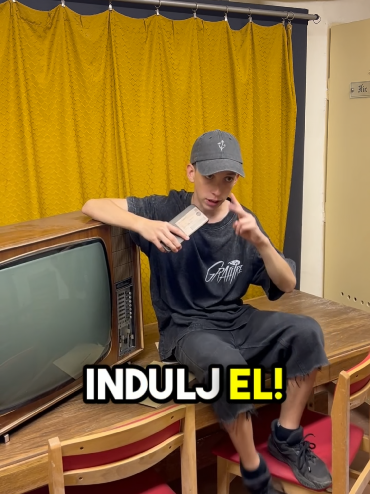 Csak kezd el😉#clothingcompany  #graffire #fashionstyle #clothingbrand #hungary #nekedbe #foruyou #streetwear #fashion #nekedbelegyen #comment