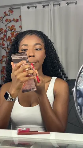 Simple every day makeup 🤍 This is just what works for me ✨ ##fyp##makeupforoilyskin##oilyskinmakeup##acneproneskinmakeup##makeupdarkskin