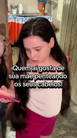 Ter esses cabelos longos é difícil gente !