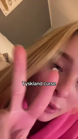 De er mestere i love bombing, bare å løpe 🏃🏼‍♀️🏃🏼‍♀️