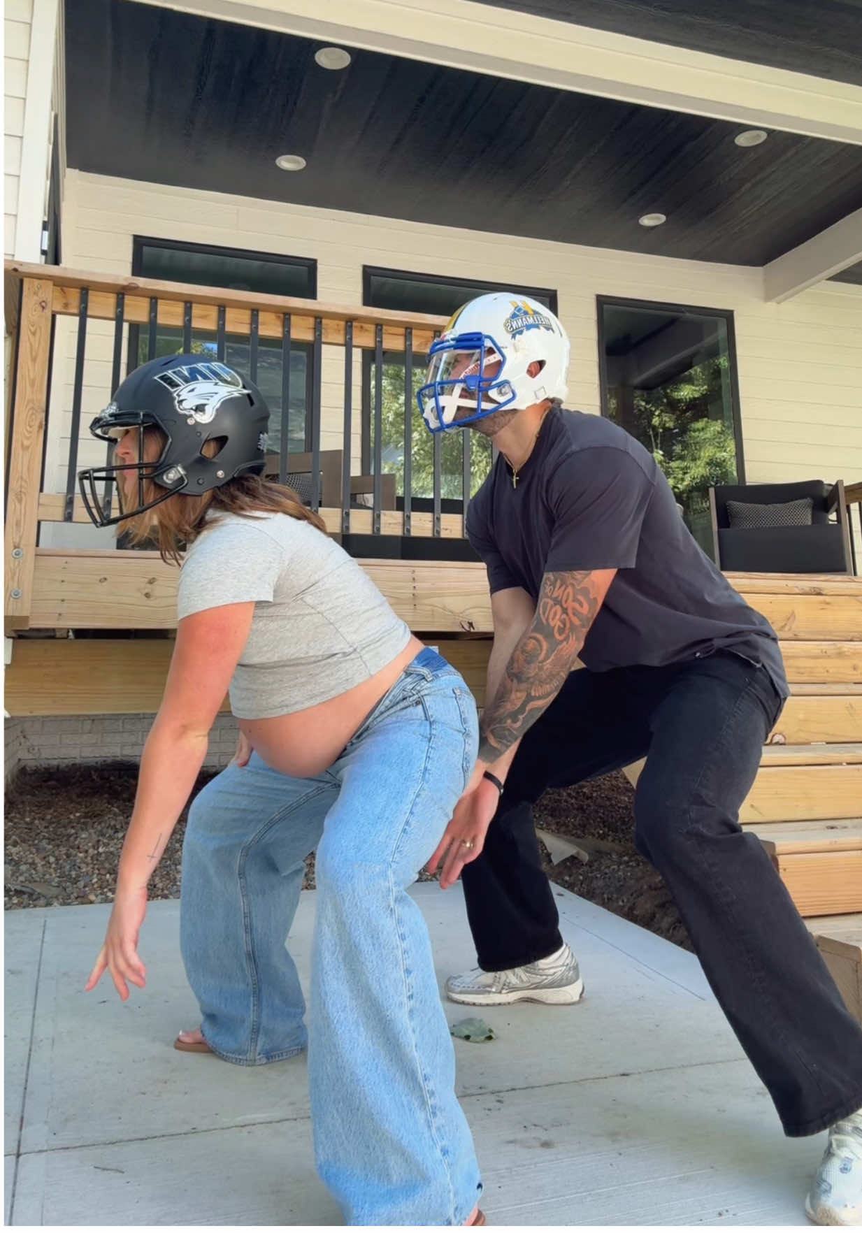 Heard the league is running short on linemen and QB’s 🏈 @ashleebjames 