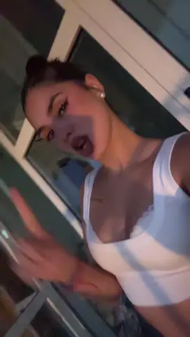 💋💋💋