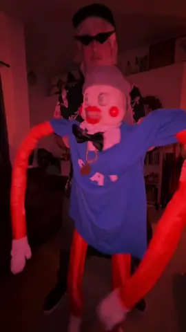 How we are feeling about the homestuck pilot coming out tomorrow. Me and Cal are going crazy.  #homestuck #homestuckcosplay #homestuckpilot #lilcal #brostrider 