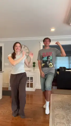 Feel the bass 🕺 @Jada Gomillion #Siblings 