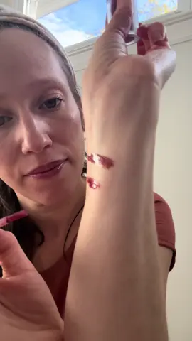 Been using these for the last couple of weeks and love them. #lipgloss #lipoils 