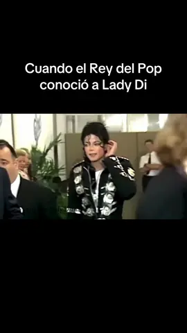 Sígueme para más. #royalfamily #foryoupage #fyp #dianaspencer #michaeljacksonforever 